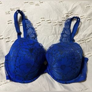 Victoria’s Secret Lightly Lined Demi Bra
